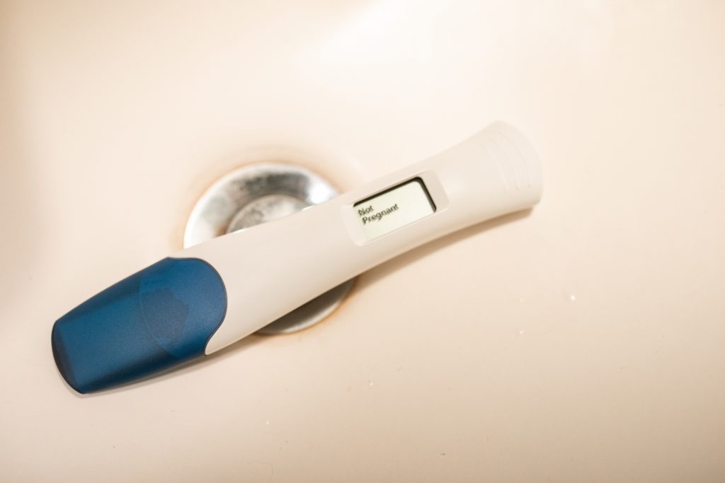 pregnancy test that says not pregnant